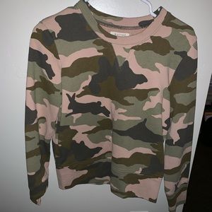 XS Made well Camo sweater